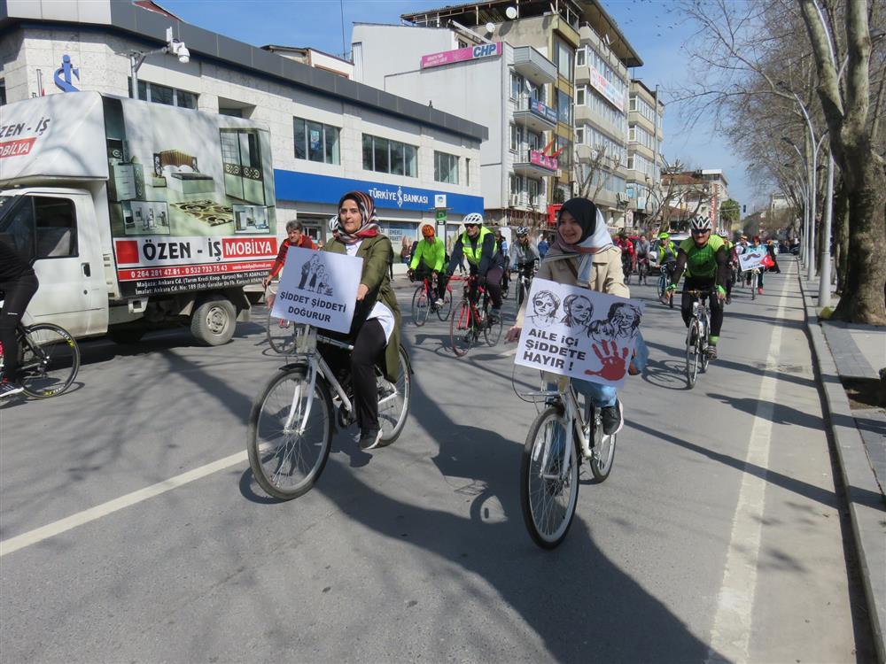 Dünya Kadınlar Günü Bisiklet Turu (9).jpg